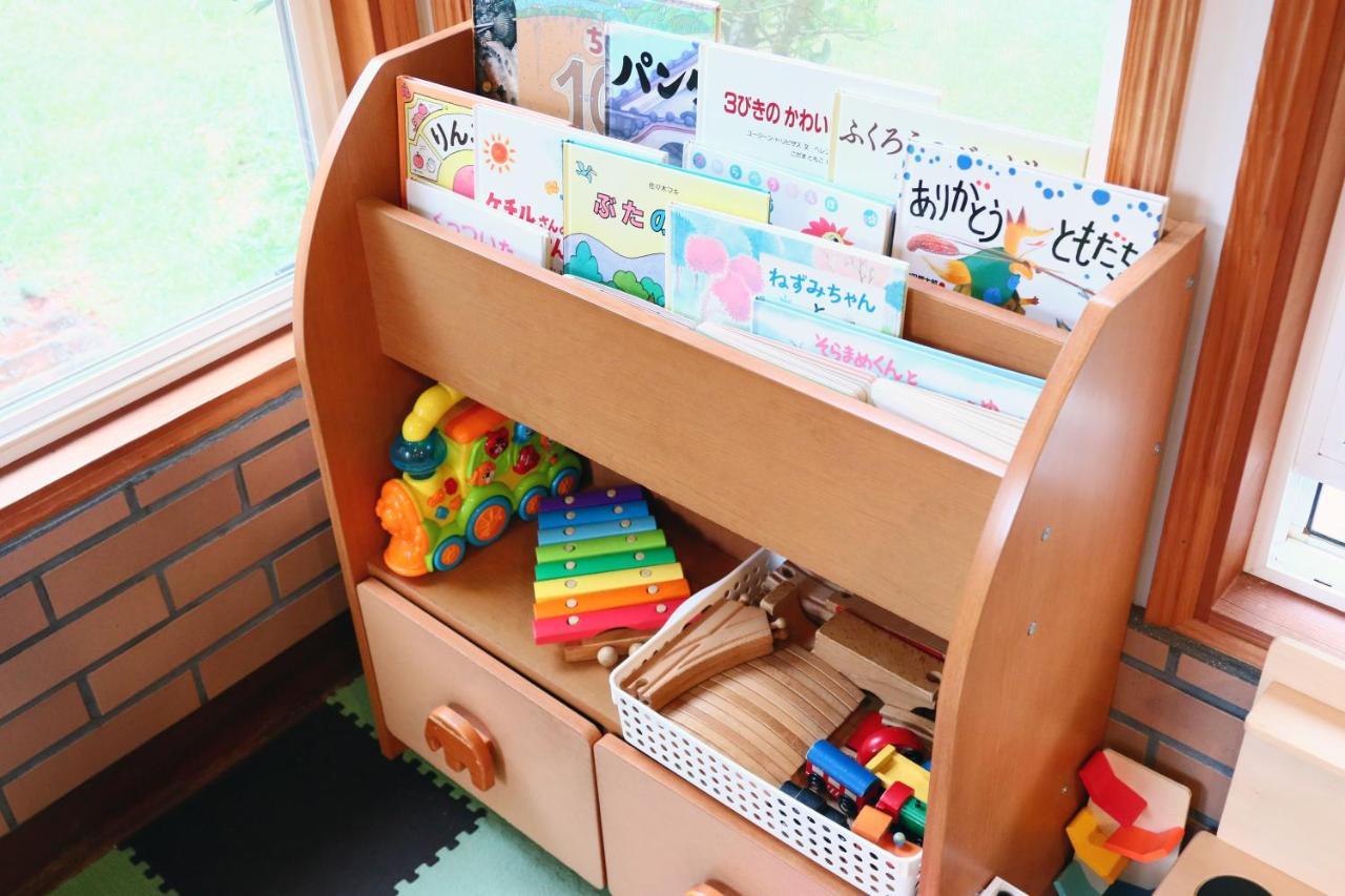 Family Pension Crayon Fujikawaguchiko Ngoại thất bức ảnh